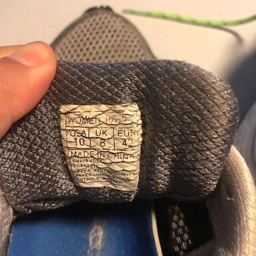 Saucony gray shoes size 10